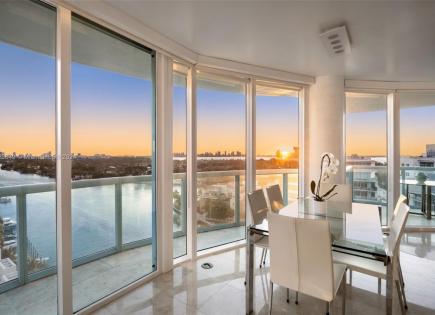 Appartement pour 1 025 284 Euro à Miami, États-Unis