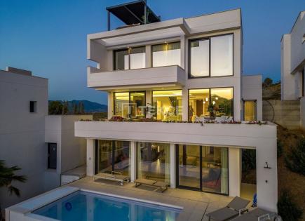 Villa for 800 000 euro in Mijas, Spain