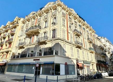 Apartment for 830 000 euro in Nice, France