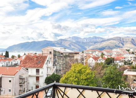 Flat for 335 000 euro in Tivat, Montenegro