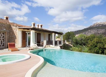 Villa para 2 650 000 euro en Costa Esmeralda, Italia