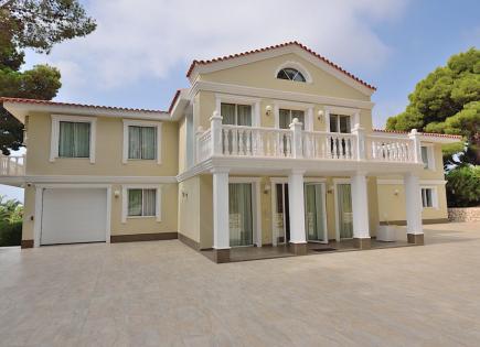 Villa for 3 300 000 euro in Altea, Spain