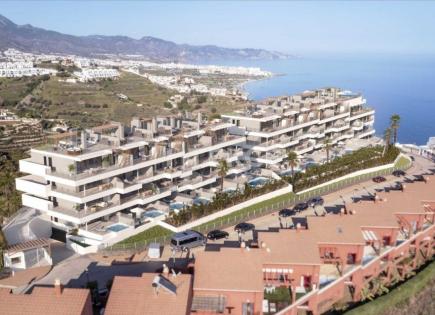 Apartment for 400 000 euro in Torrox, Spain