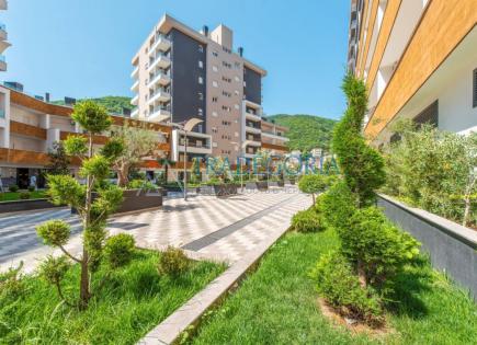 Gewerbeimmobilien für 155 000 euro in Budva, Montenegro