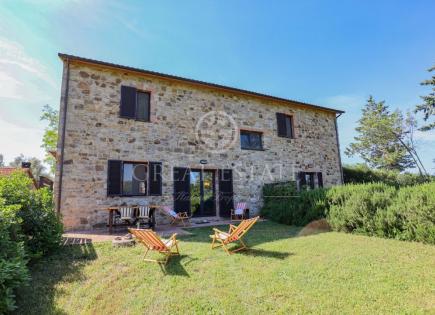 House for 540 000 euro in Italy