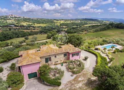 Villa for 850 000 euro in Italy