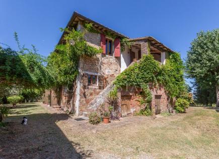 House for 1 430 000 euro in Chiusi, Italy