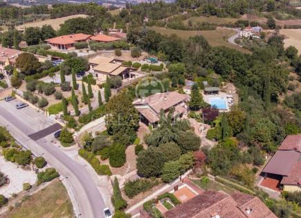 Villa para 1 099 000 euro en Todi, Italia