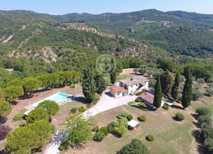 House for 1 150 000 euro in Corciano, Italy