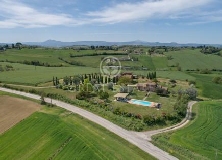 House for 1 200 000 euro in Cortona, Italy