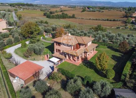 House for 950 000 euro in Castiglione del Lago, Italy