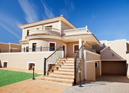 House for 500 000 euro on Costa Blanca, Spain