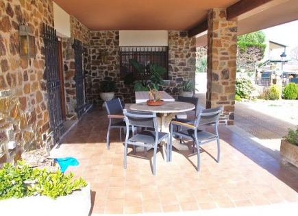 House for 790 000 euro on Costa Brava, Spain