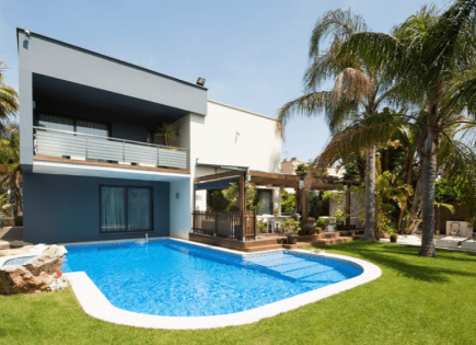House for 2 550 000 euro in Costa del Garraf, Spain