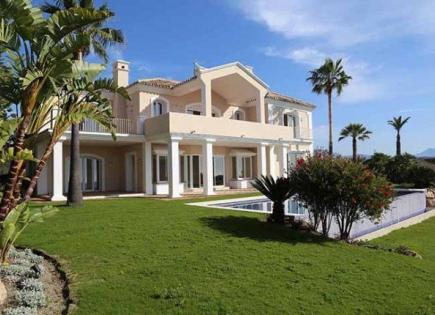 House for 3 100 000 euro on Costa del Sol, Spain