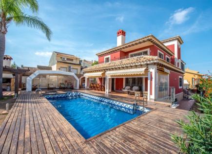 House for 850 000 euro on Costa Calida, Spain