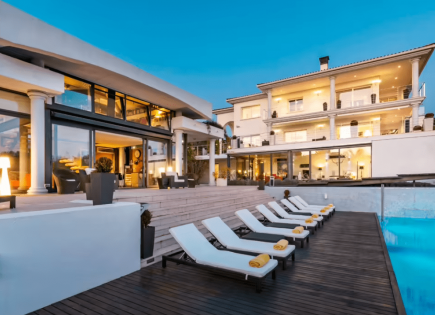 Haus für 2 950 000 euro in Costa del Maresme, Spanien