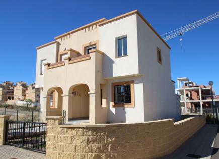 Townhouse for 121 990 euro on Costa Blanca, Spain
