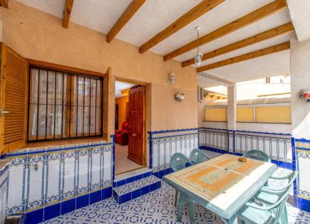 Townhouse for 150 000 euro on Costa Blanca, Spain