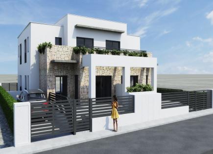 Townhouse for 220 000 euro on Costa Blanca, Spain