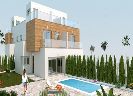 Townhouse for 249 000 euro on Costa Calida, Spain