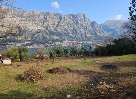 Terreno para 554 000 euro en Prcanj, Montenegro