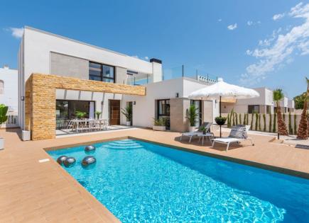 Villa para 713 500 euro en Ciudad Quesada, España