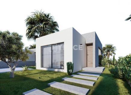 Villa for 410 000 euro in Murcia, Spain