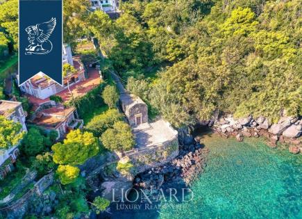 Villa for 4 900 000 euro in Ischia, Italy