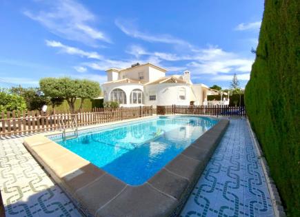 Villa para 375 000 euro en Torrevieja, España