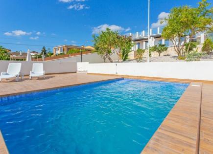 Villa for 375 000 euro in Los Balcones, Spain