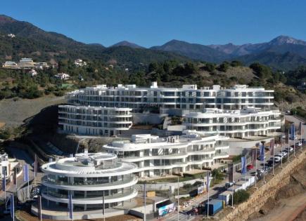 Apartment for 2 950 000 euro in Benahavis, Spain
