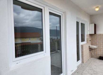Flat for 99 500 euro in Baosici, Montenegro