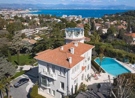 Villa in Cap d'Antibes, France (price on request)