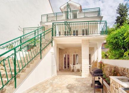 House for 520 000 euro in Baosici, Montenegro