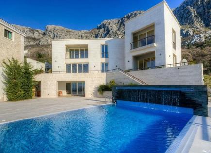 Villa for 2 500 000 euro in Blizikuce, Montenegro