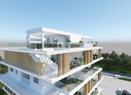 Penthouse for 400 000 euro in Larnaca, Cyprus