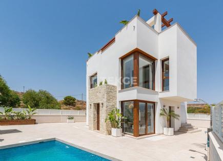Villa for 369 000 euro in Pulpi, Spain