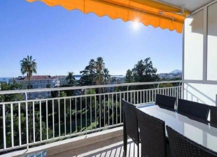 Apartment for 657 000 euro in Cannes, France