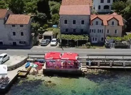 Haus für 950 000 euro in Morinj, Montenegro