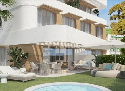 Apartment for 1 555 000 euro in Malaga, Spain