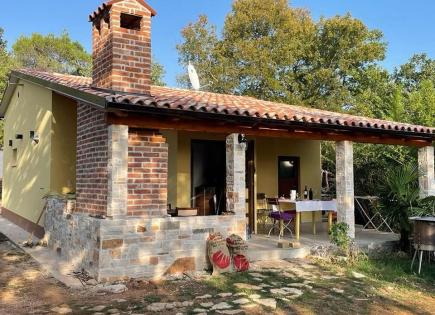 House for 330 000 euro in Peroj, Croatia