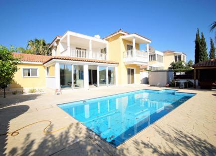 Villa for 460 000 euro in Paphos, Cyprus