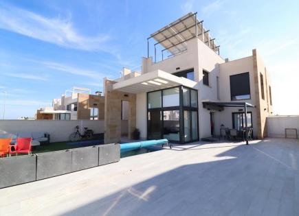 House for 450 000 euro in Orihuela Costa, Spain
