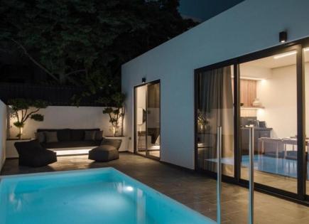Villa for 250 000 euro in Anissaras, Greece