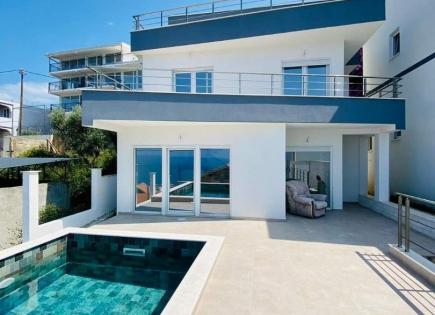 House for 260 000 euro in Dobra Voda, Montenegro