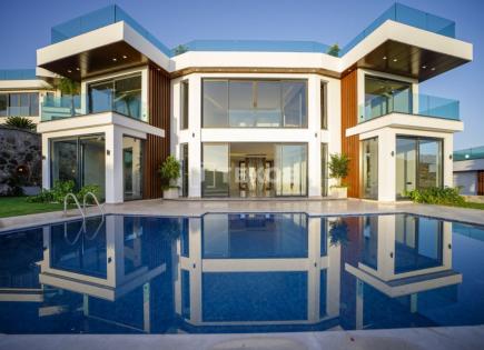 Villa für 2 100 000 euro in Bodrum, Türkei