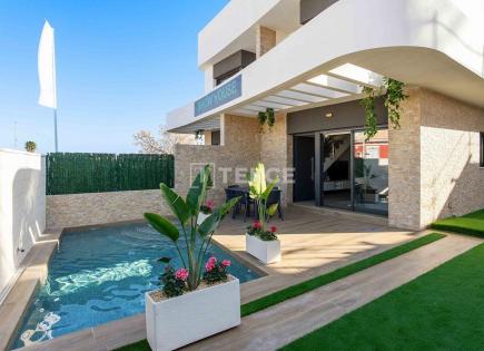 Villa for 301 000 euro in Los Montesinos, Spain