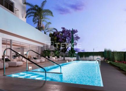 Penthouse for 825 000 euro in Marbella, Spain