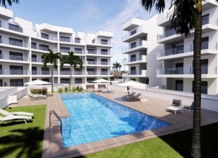 Apartment for 219 000 euro in Los Alcazares, Spain